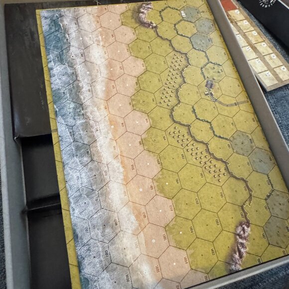 Normandy: The Beginning of the End (open, unpunched) Draco Ideas - Picture 13 of 15